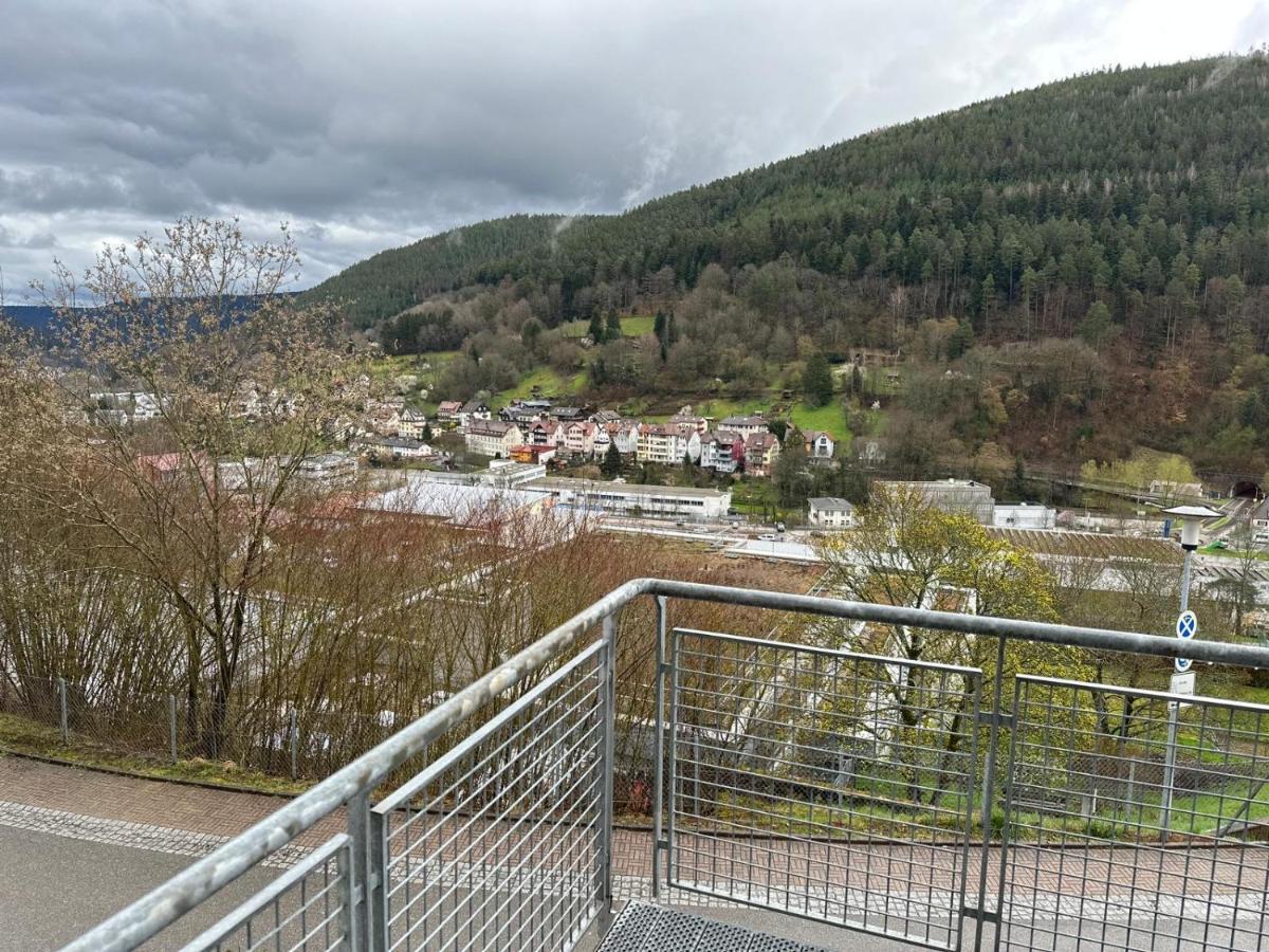Appartamento Schwarzwald Maedl Bad Wildbad Esterno foto
